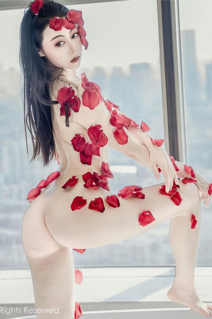 免费黃色三級片在线观看18海报