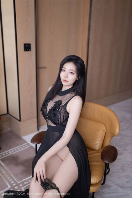 gogo人体孕季玥大尺度海报