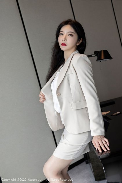 国产网红在线高清福利海报